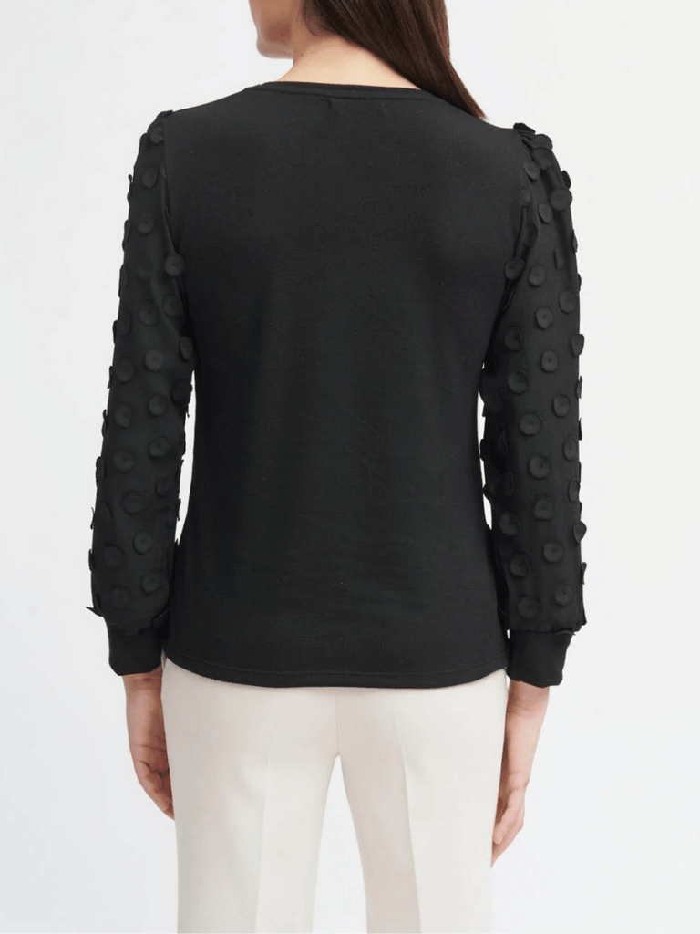 Tinta & Bariloche Amara T-Shirt in Black Tinta and Bariloche online Australia Shop Tinta Bariloche shorts, dresses, tops online. Signature of Double Bay Fashion Tinta and Bariloche Online