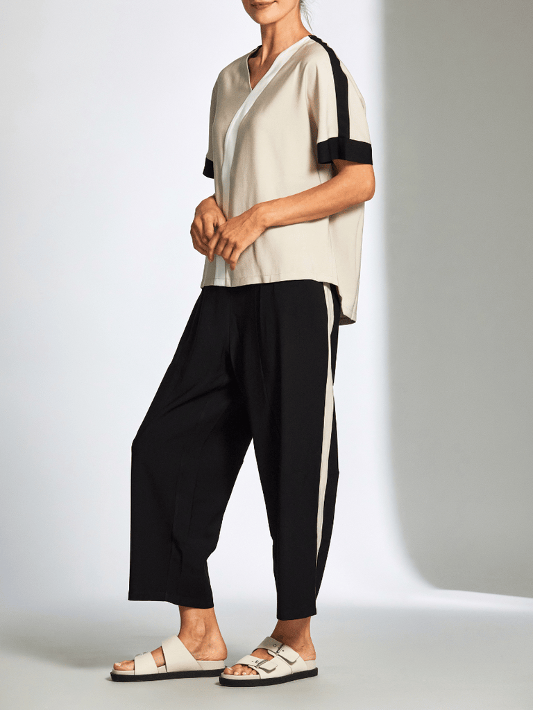 Peruzzi Slouch Ecru Side Stripe Trousers in Black 25162 shop peruzzi, peruzzi fashion, peruzzi stockists, peruzzi stockists australia, peruzzi sydney, peruzzi womens clothing