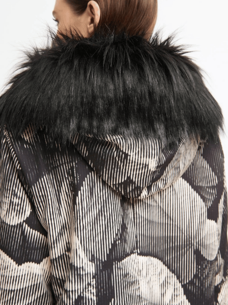 Tinta & Bariloche Mila Reversible Jacket Black Tinta and Bariloche online Australia Shop Tinta Bariloche shorts, dresses, tops online. Signature of Double Bay Fashion Tinta and Bariloche Online