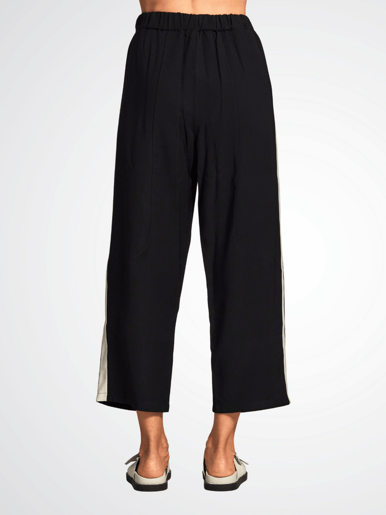 Peruzzi Slouch Ecru Side Stripe Trousers in Black 25162 shop peruzzi, peruzzi fashion, peruzzi stockists, peruzzi stockists australia, peruzzi sydney, peruzzi womens clothing