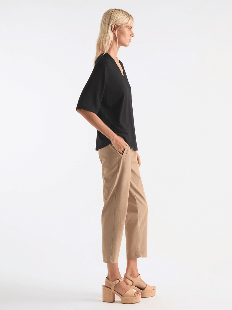 Mela Purdie V Stretch Plaza Top in Black 8323 Effortless Style and Relaxed Fit Top with elbow length sleeves Mela Purdie Stockist Online Sydney Australia