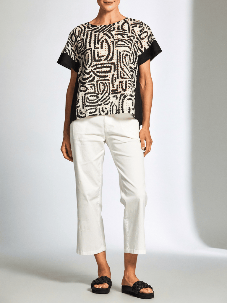 Peruzzi Short Sleeve Abstract Print Punch Hole Top in Black and Sand 25133 shop peruzzi, peruzzi fashion, peruzzi stockists, peruzzi stockists australia, peruzzi sydney, peruzzi womens clothing
