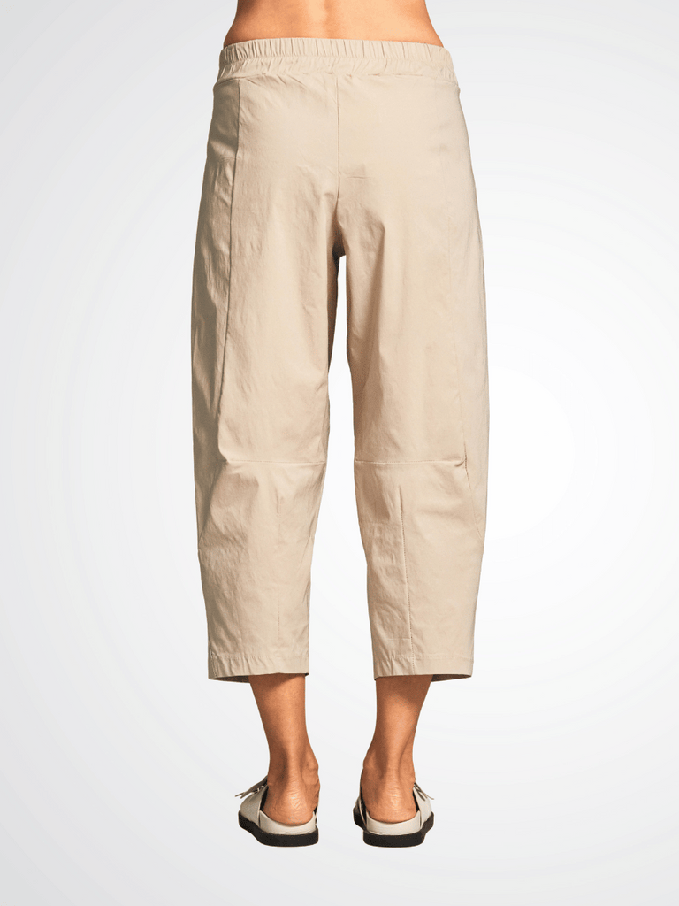 Peruzzi 7/8 Length Slouch Trousers in Ecru Beige 25503L shop peruzzi, peruzzi fashion, peruzzi stockists, peruzzi stockists australia, peruzzi sydney, peruzzi womens clothing