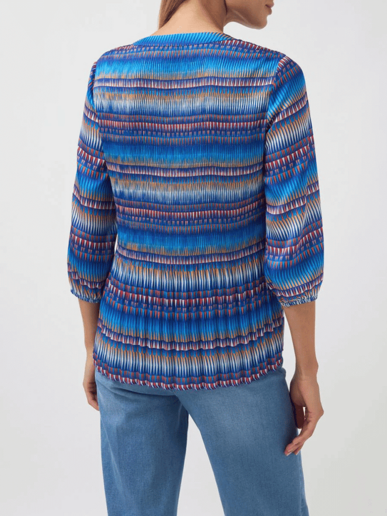 Tinta and Bariloche Long Sleeve Relaxed Fit Encanto Blouse in Royal Blue Geometric Print Tinta and Bariloche online Australia Shop Tinta Bariloche shorts, dresses, tops online. Signature of Double Bay Fashion Tinta and Bariloche Online