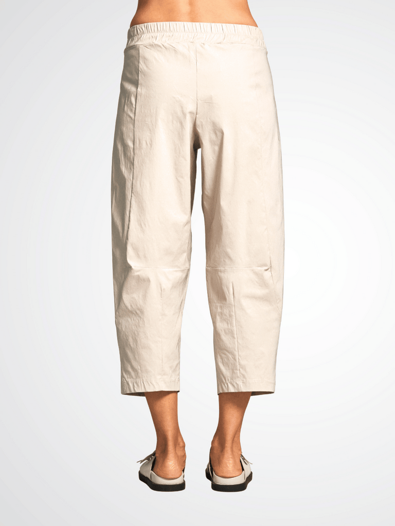 Peruzzi 7/8 Length Slouch Trousers in Ecru Beige 25503L shop peruzzi, peruzzi fashion, peruzzi stockists, peruzzi stockists australia, peruzzi sydney, peruzzi womens clothing