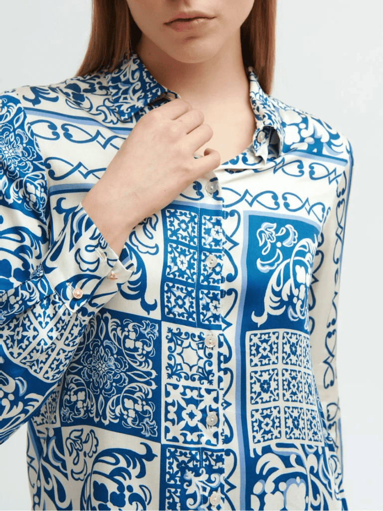 Keila Shirt in Blue Tinta and Bariloche online Australia Shop Tinta Bariloche shorts, dresses, tops online. Signature of Double Bay Fashion Tinta and Bariloche Online