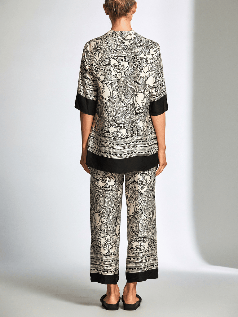 Peruzzi 3/4 Sleeve Woodblock Print Top in Black and Ecru Print S25124 shop peruzzi, peruzzi fashion, peruzzi stockists, peruzzi stockists australia, peruzzi sydney, peruzzi womens clothing