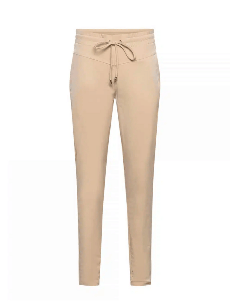 &Co Woman Netherlands Penny Pull On Travel Pant in beige wrinkle free travel pant stretch fabric elastic waistband comfortable stretch Online Stockist &co woman travel wear travel clothing online sydney australia lightweight easy care wardrobe essentials