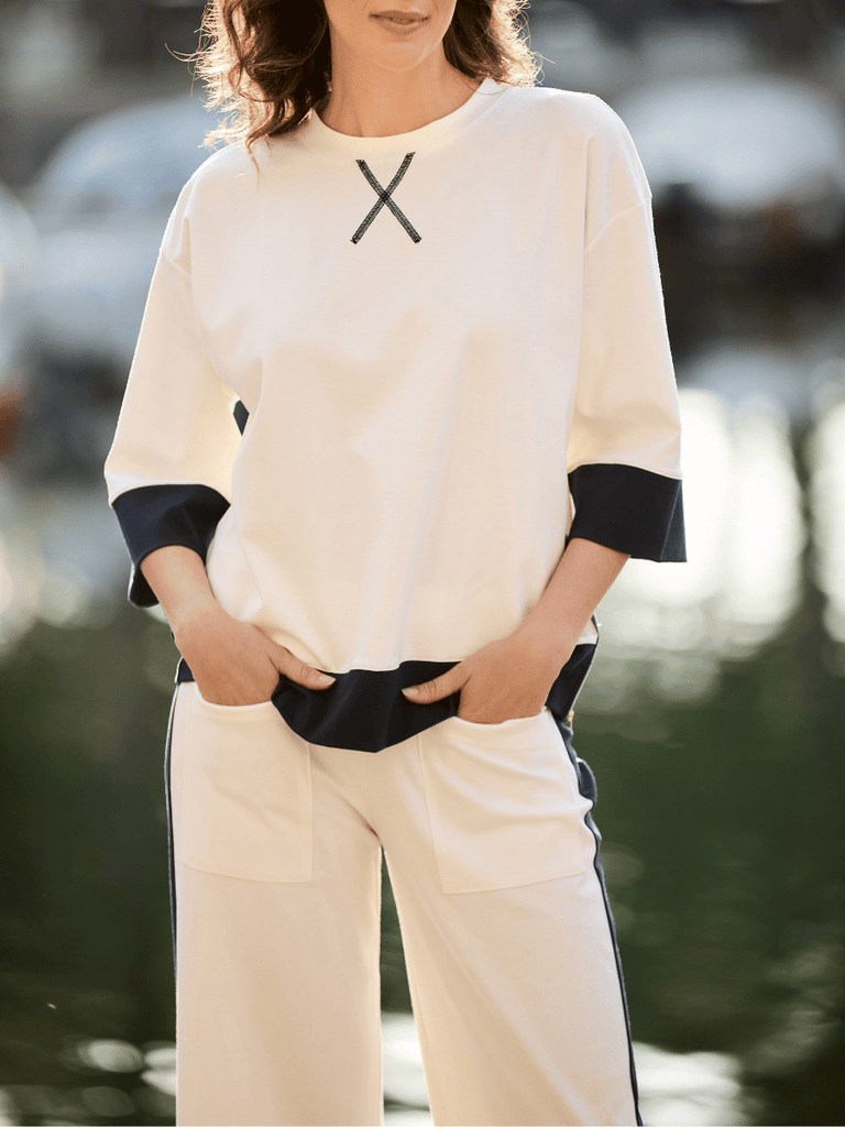 Peruzzi Contrast Zip Detail 3/4 Sleeve Top in Cream and Navy 25178 shop peruzzi, peruzzi fashion, peruzzi stockists, peruzzi stockists australia, peruzzi sydney, peruzzi womens clothing