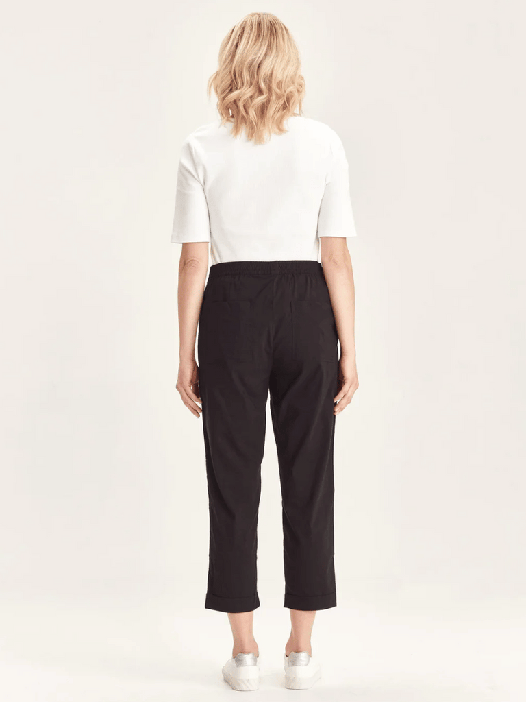 VERGE Acrobat Essex 7/8 Pant in Black 5621 Verge Stockist Online Australia Signature of Double Bay Mature Fashion Acrobat Flattering