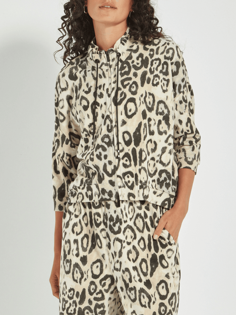 VERGE 3/4 Sleeve Relaxed Fit Suave Jacket in Animal Print Verge Stockist Online Australia Signature of Double Bay Mature Fashion Acrobat Flattering