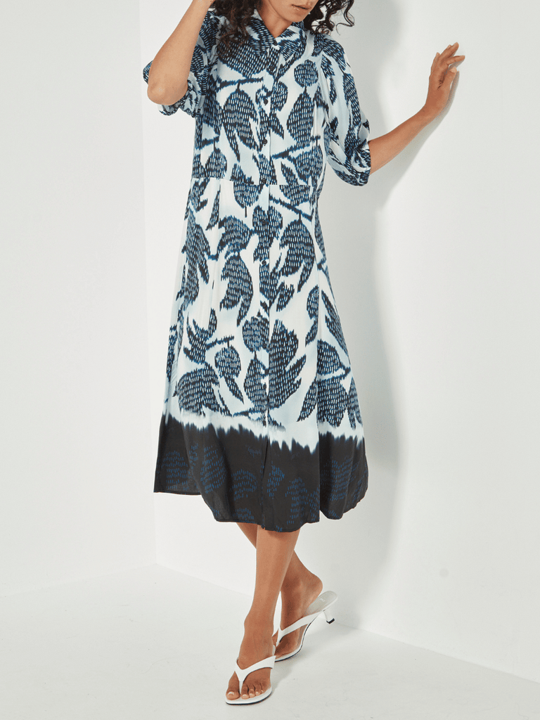 VERGE Sovereign Collared Button-Through Dress in Navy Print Verge Stockist Online Australia Signature of Double Bay Mature Fashion Acrobat Flattering