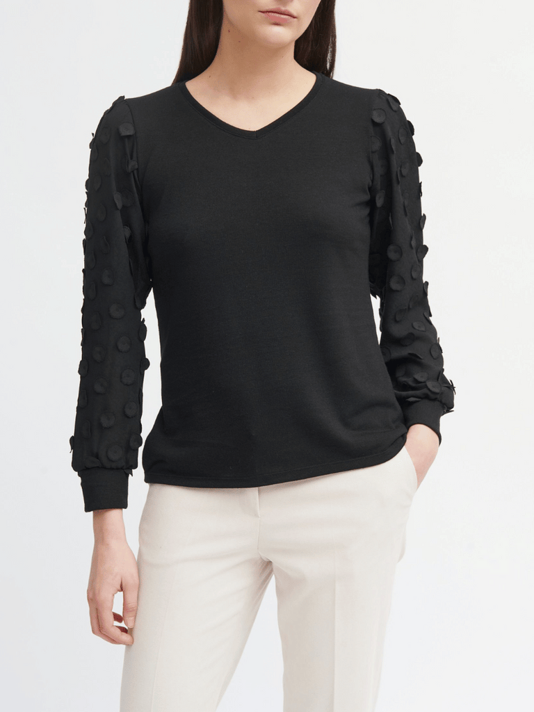 Tinta & Bariloche Amara T-Shirt in Black Tinta and Bariloche online Australia Shop Tinta Bariloche shorts, dresses, tops online. Signature of Double Bay Fashion Tinta and Bariloche Online