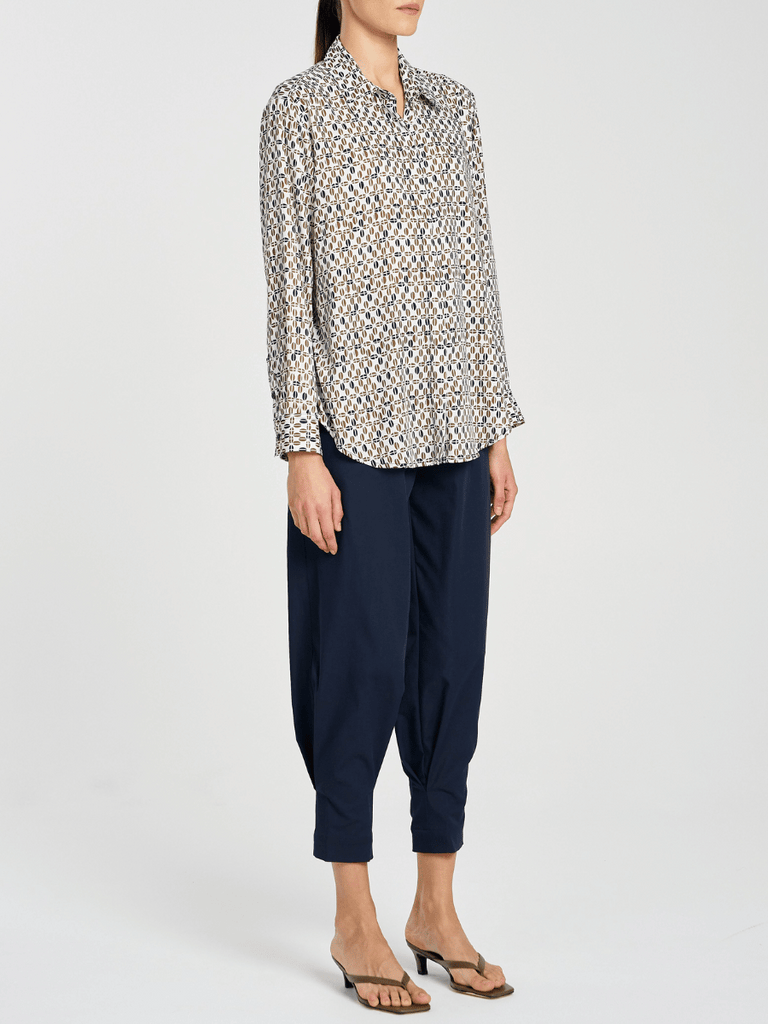 Mela Purdie Soft Shirt in Black and White Tuberose Print Charmeuse 2822 Mela Purdie Stockist Online Australia Signature of Double Bay Tops Dresses Elegant Clothing