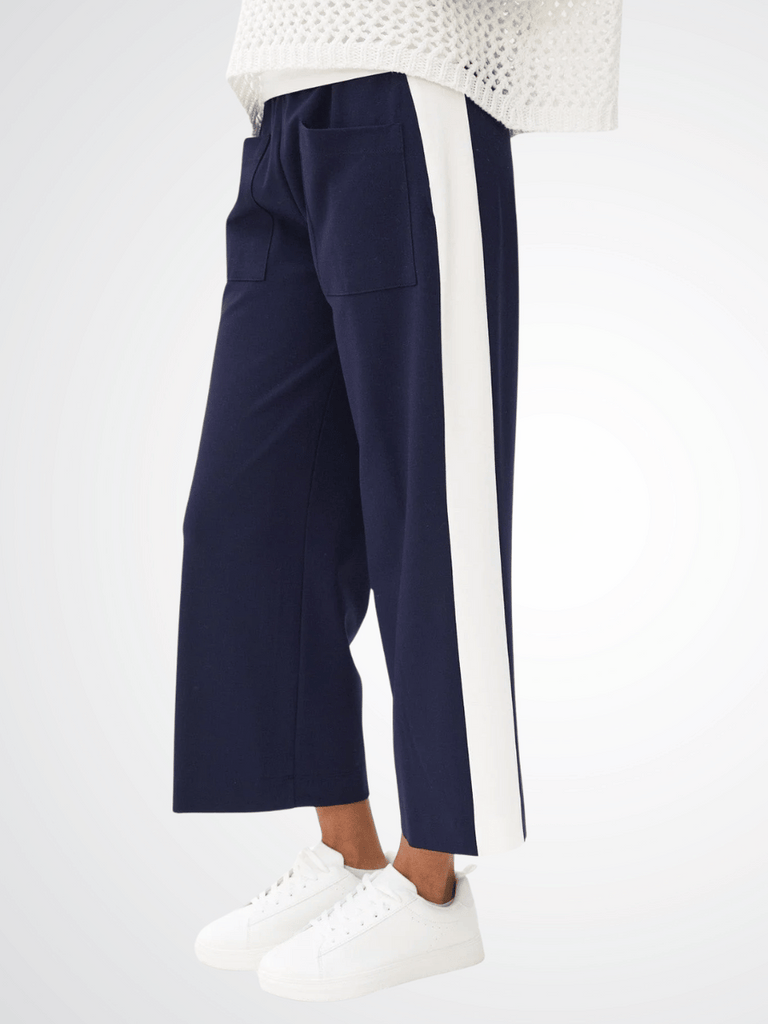 Peruzzi Side Stripe Cropped Trousers in Navy and Cream 25179 shop peruzzi, peruzzi fashion, peruzzi stockists, peruzzi stockists australia, peruzzi sydney, peruzzi womens clothing