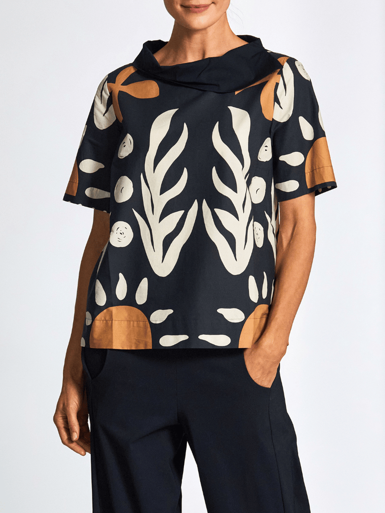 Peruzzi Abstract Print Cotton Top in Navy and Ecru S25114 shop peruzzi, peruzzi fashion, peruzzi stockists, peruzzi stockists australia, peruzzi sydney, peruzzi womens clothing