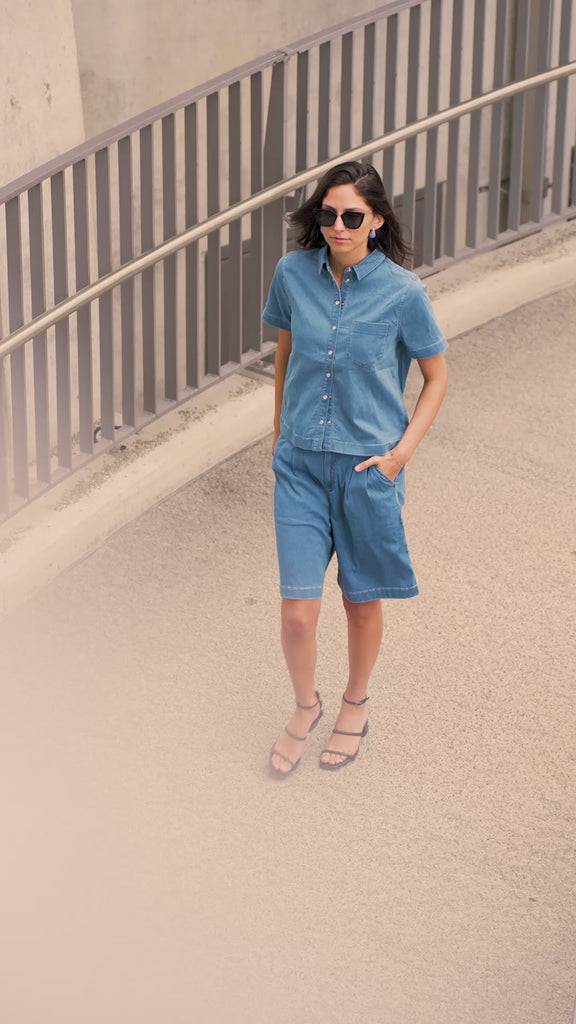 Raffaello Rossi Giuliette Super Soft Relaxed Denim Shirt in Light Blue 9372 chic jogging style pants officewear comfortable and elegant travel pant Raffaello Rossi Candy Pant online stockist Australia relaxed comfortable black drawstring pants online Australia Signature of Double Bay Raffaello Rossi Pants online