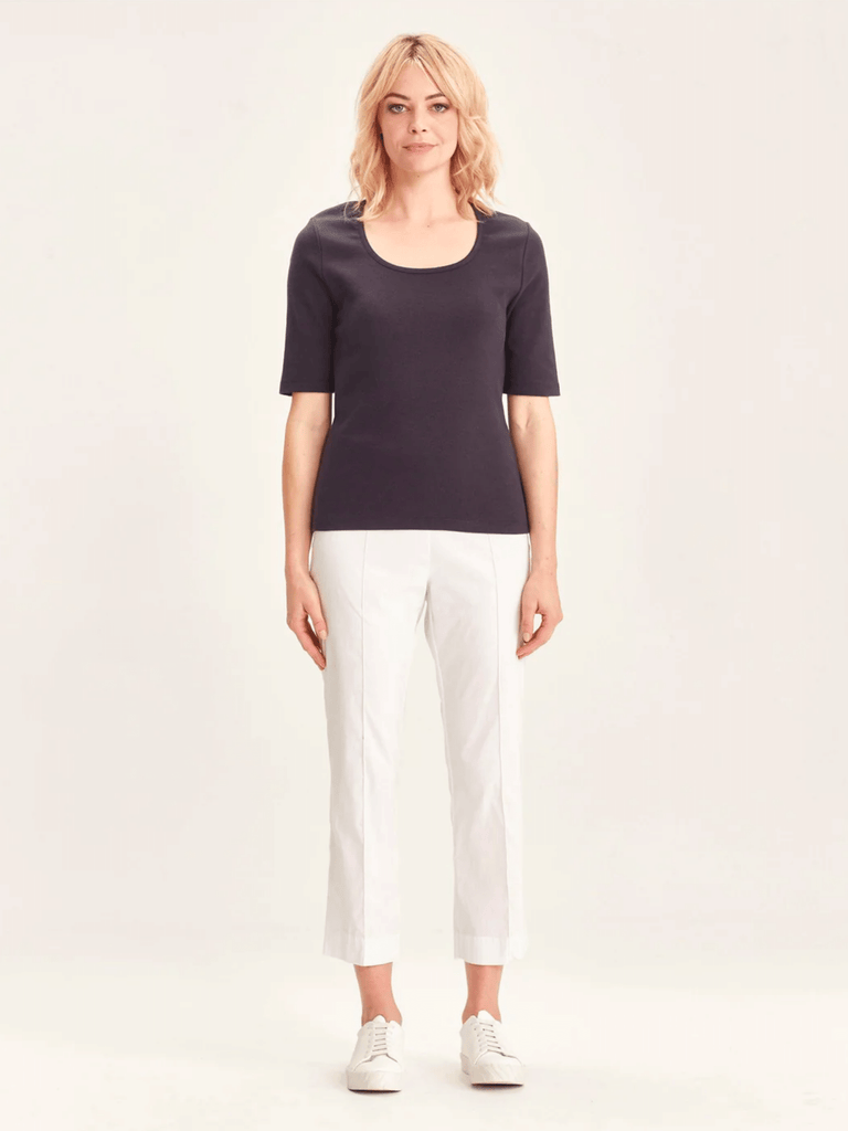 Verge NZ Acrobat 7/8 Pant is a versatile and comfortable wardrobe staple elasticated pull-on waistband all-day comfort Verge Stockist Online Australia Signature of Double Bay