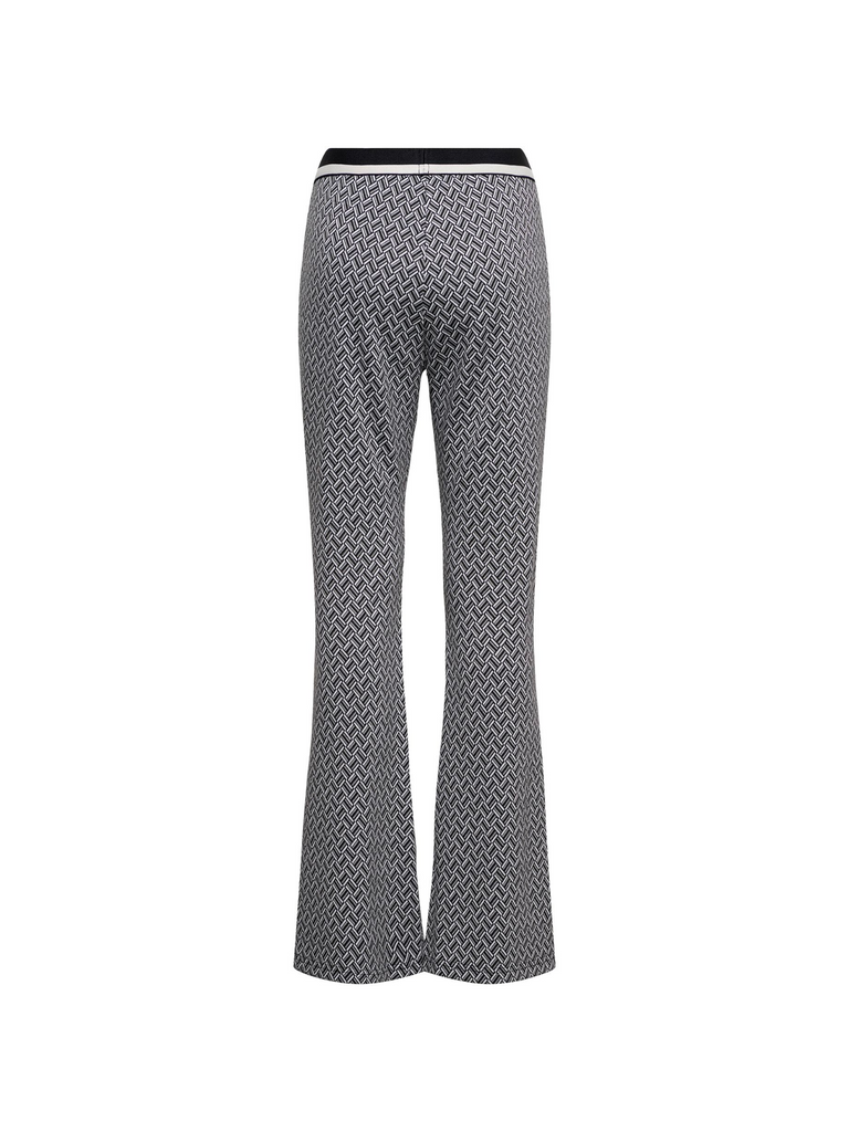 &Co Woman Netherlands Dorien Zigzag Pull On Travel Pant in Black and White wrinkle free travel pant flare bootleg stretch fabric elastic waistband Made from comfortable stretch jacquard Online Stockist &co woman travel wear travel clothing online sydney australia lightweight easy care wardrobe essentials