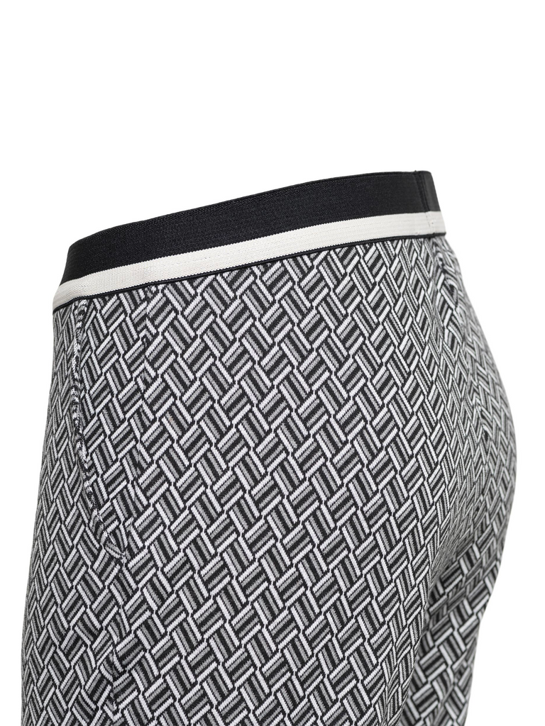 &Co Woman Netherlands Dorien Zigzag Pull On Travel Pant in Black and White wrinkle free travel pant flare bootleg stretch fabric elastic waistband Made from comfortable stretch jacquard Online Stockist &co woman travel wear travel clothing online sydney australia lightweight easy care wardrobe essentials